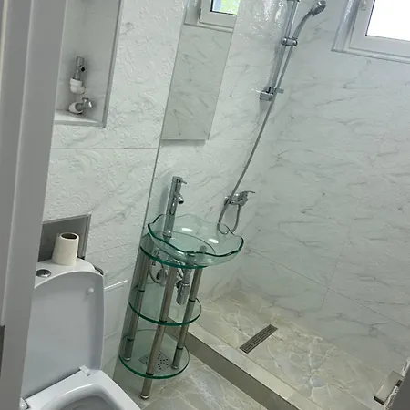 De Inchiriat Apartment *