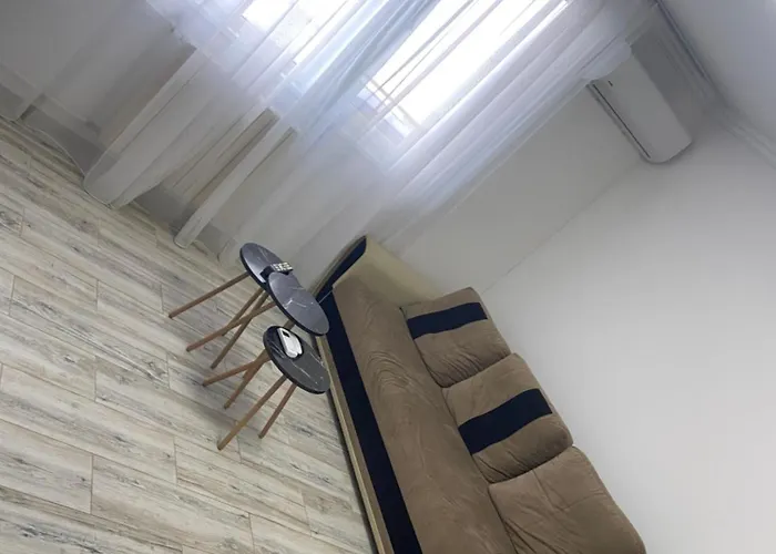 De Inchiriat * コンスタンツァ